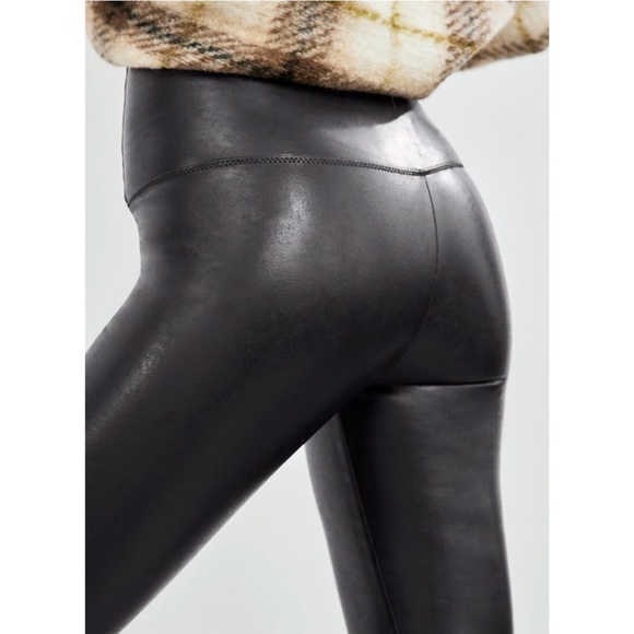 Wilfred Free | Daria Pant Vegan Leather Leggings Black Size XS - Picture 12 of 12